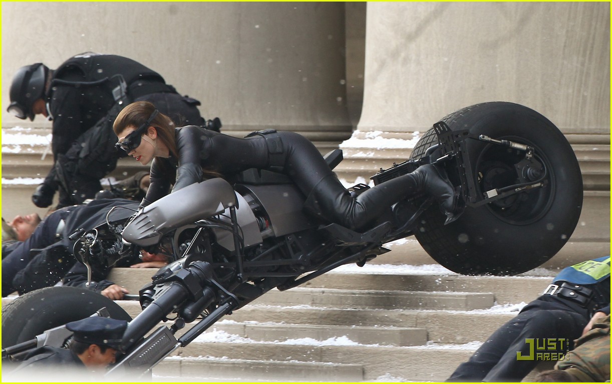 selina kyle catwoman dark knight rises