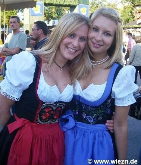 oktoberfest boobs