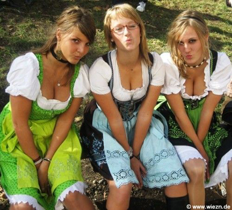 oktoberfest boobs