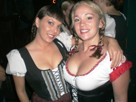 oktoberfest boobs